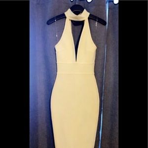 Mistress rocks yellow midi bandage dress